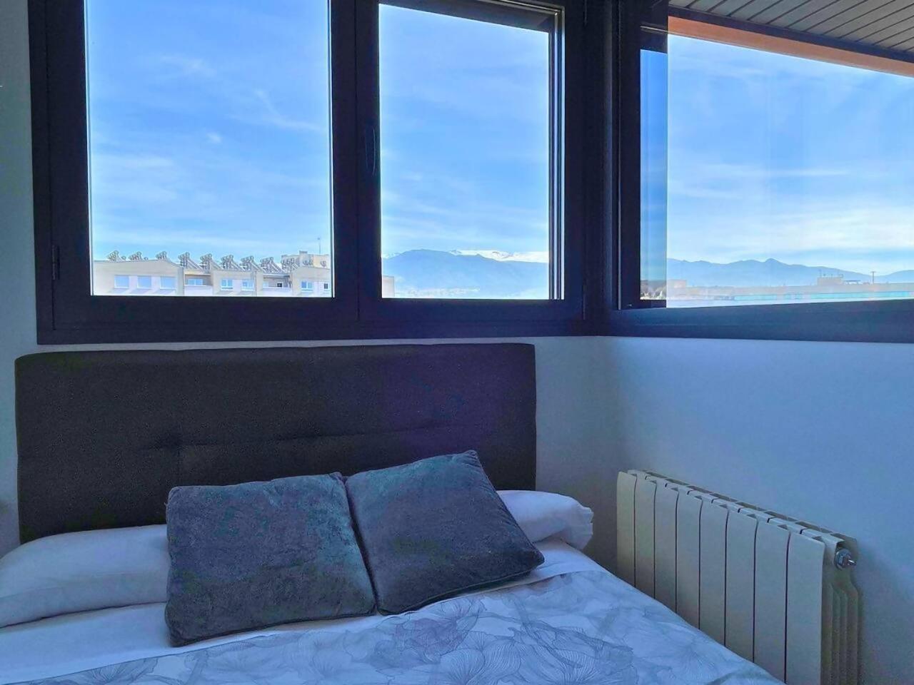 Home4U Apartamento Con Cochera Granada Exteriér fotografie