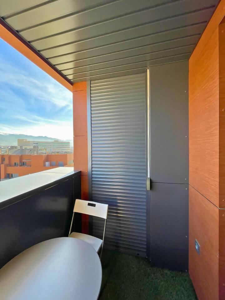 Home4U Apartamento Con Cochera Granada Exteriér fotografie