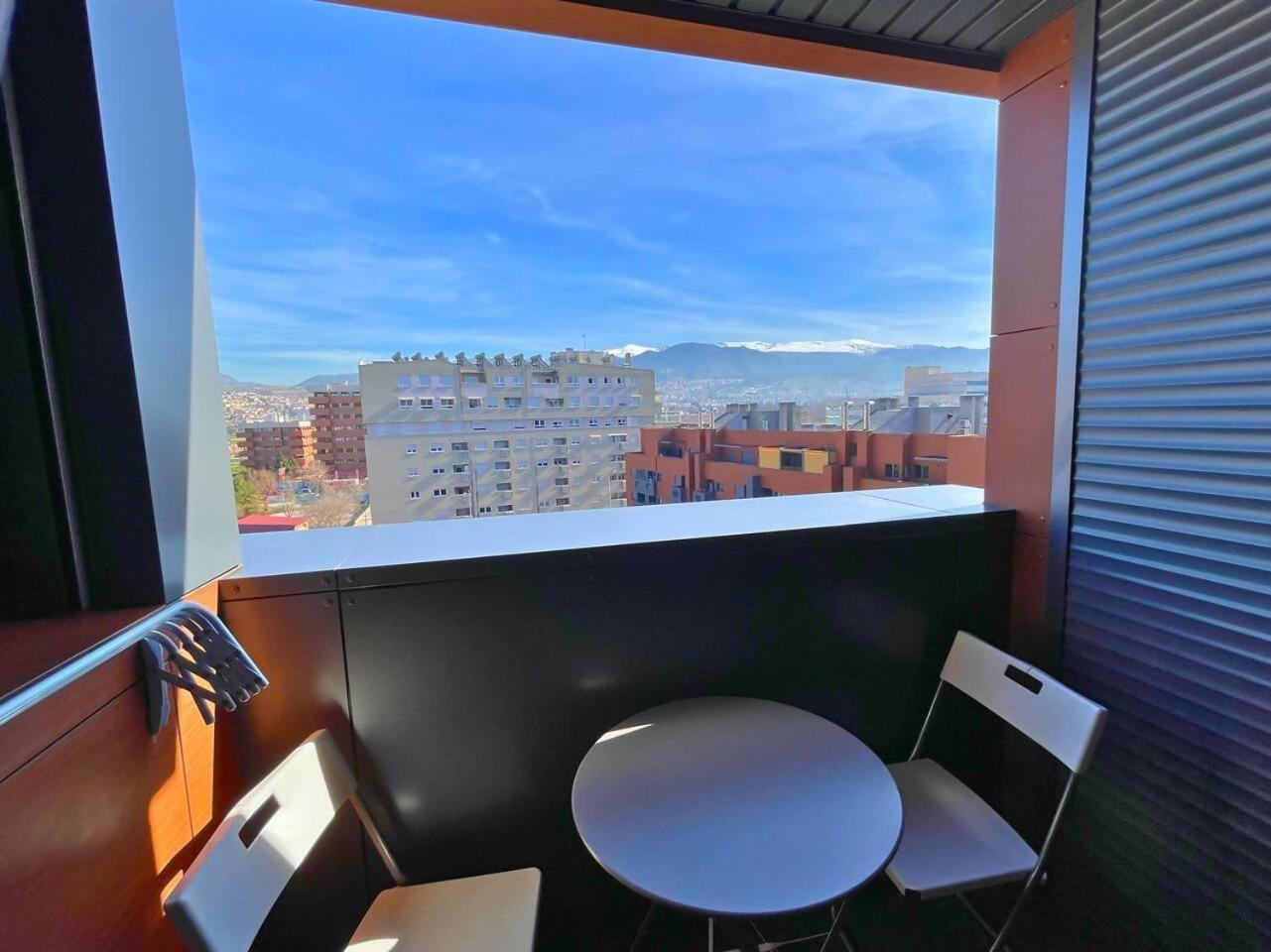 Home4U Apartamento Con Cochera Granada Exteriér fotografie