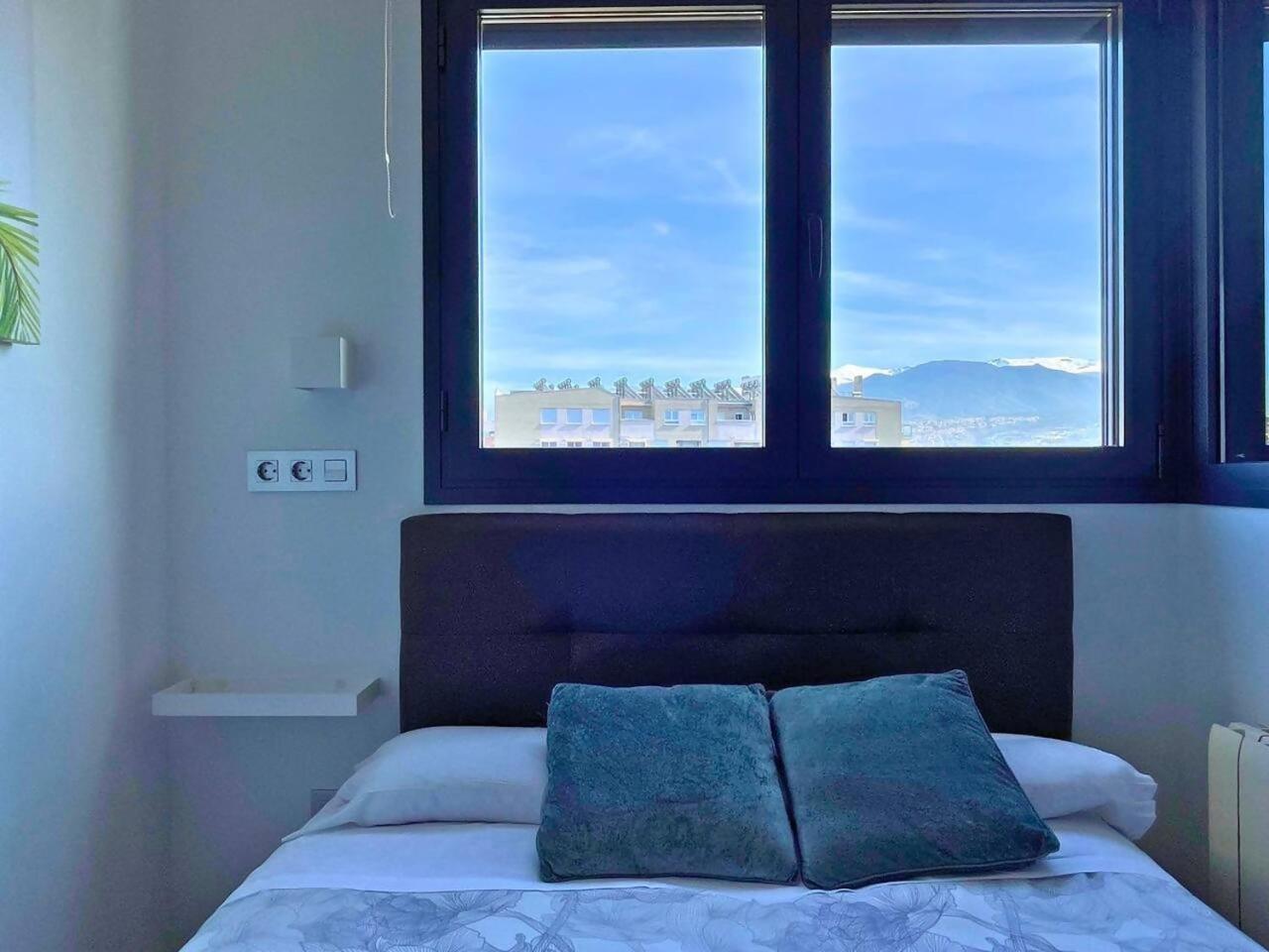 Home4U Apartamento Con Cochera Granada Exteriér fotografie